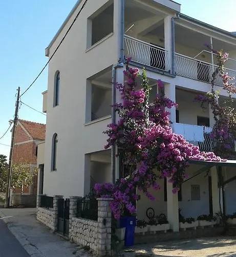 Davor Apartamento