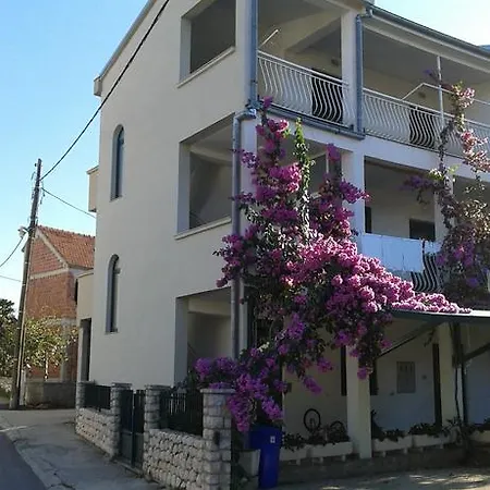 Davor Apartment
